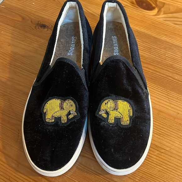 Soludos slip on velvet sneaker elephants size 7 - Picture 1 of 10